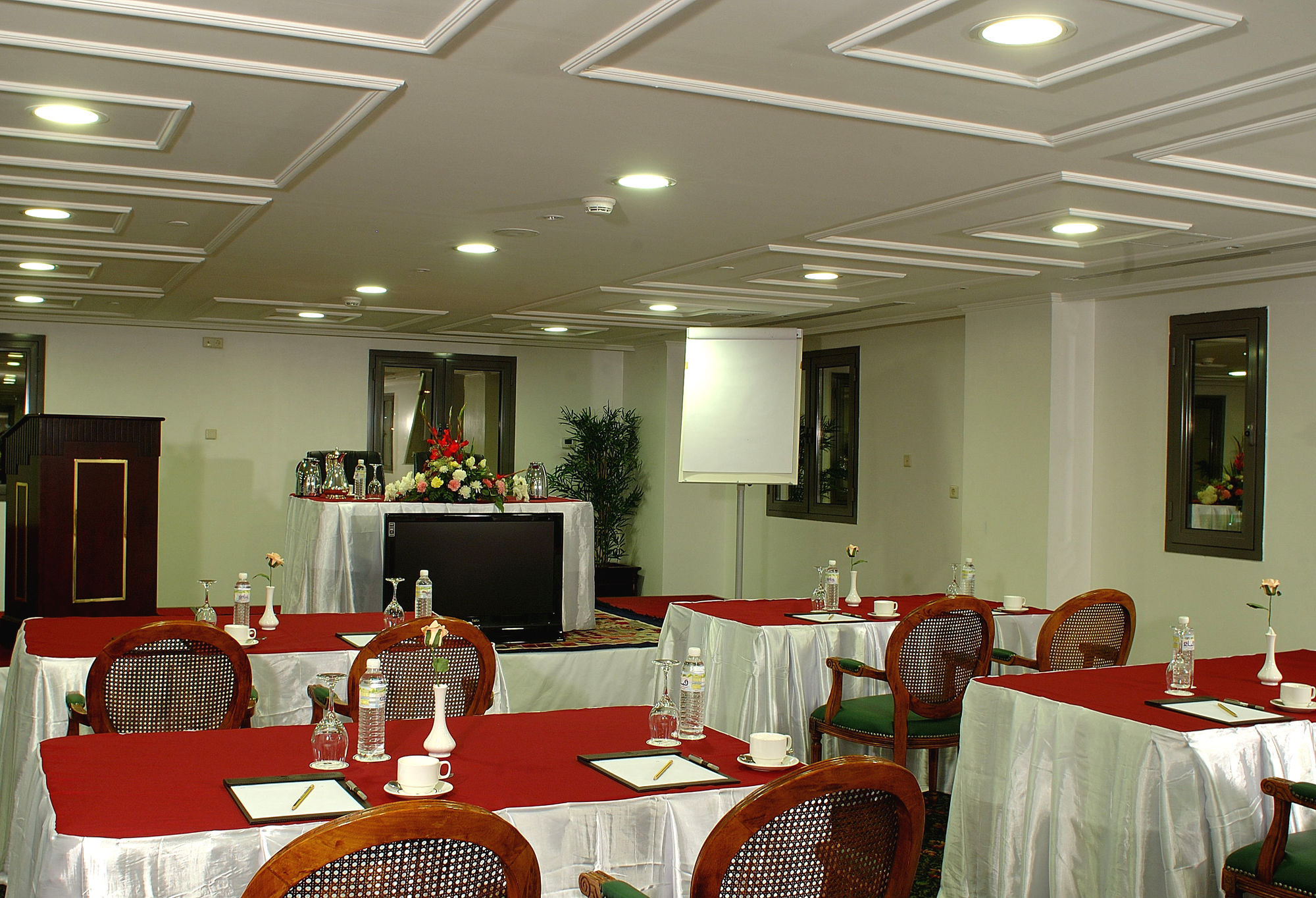 Shaza Regency Plaza Al Madinah 호텔 메디나 외부 사진 Meeting room